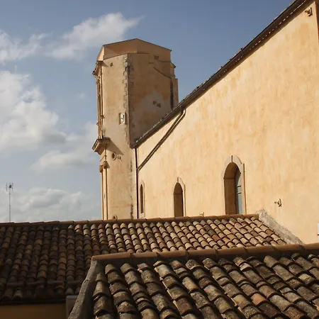 Montevergini Centro Barocco 住宿加早餐酒店 诺托