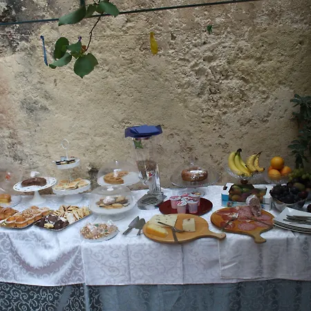 Montevergini B&B Centro Barocco