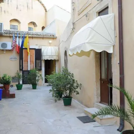 Montevergini B&B Centro Barocco Noto