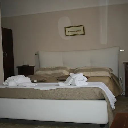 Montevergini B&B Centro Barocco Bed & Breakfast